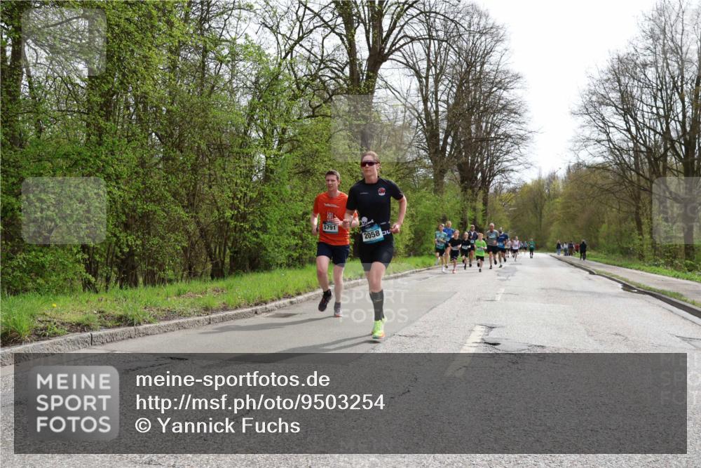 12.04.2026 - 45. Internationalen Wilhelmsburger Insellauf Yannick Fuchs http://msf.ph/oto/9503254 12.04.2026 12:48:55 Laufen 5791, 2058 meine-sportfotos.de