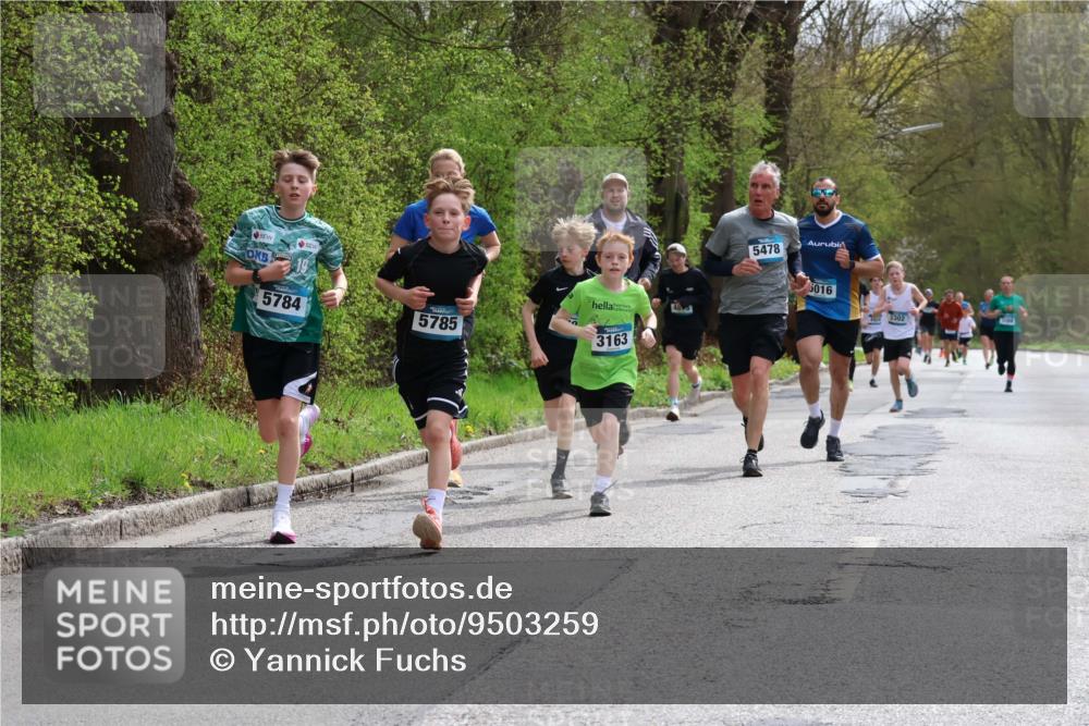 12.04.2026 - 45. Internationalen Wilhelmsburger Insellauf Yannick Fuchs http://msf.ph/oto/9503259 12.04.2026 12:48:57 Laufen 5784, 5785, 3163, 48, 5478, 5016, 1302 meine-sportfotos.de