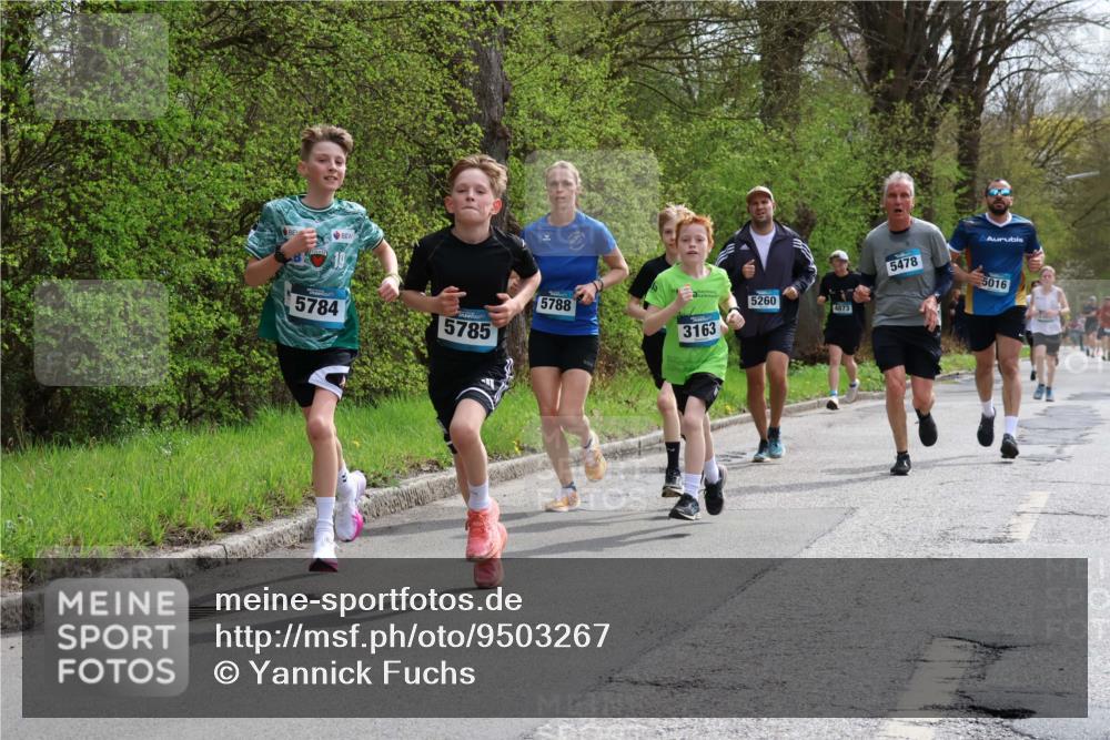 12.04.2026 - 45. Internationalen Wilhelmsburger Insellauf Yannick Fuchs http://msf.ph/oto/9503267 12.04.2026 12:48:58 Laufen 5784, 5785, 5788, 3163, 5260, 4873, 5478, 5016 meine-sportfotos.de