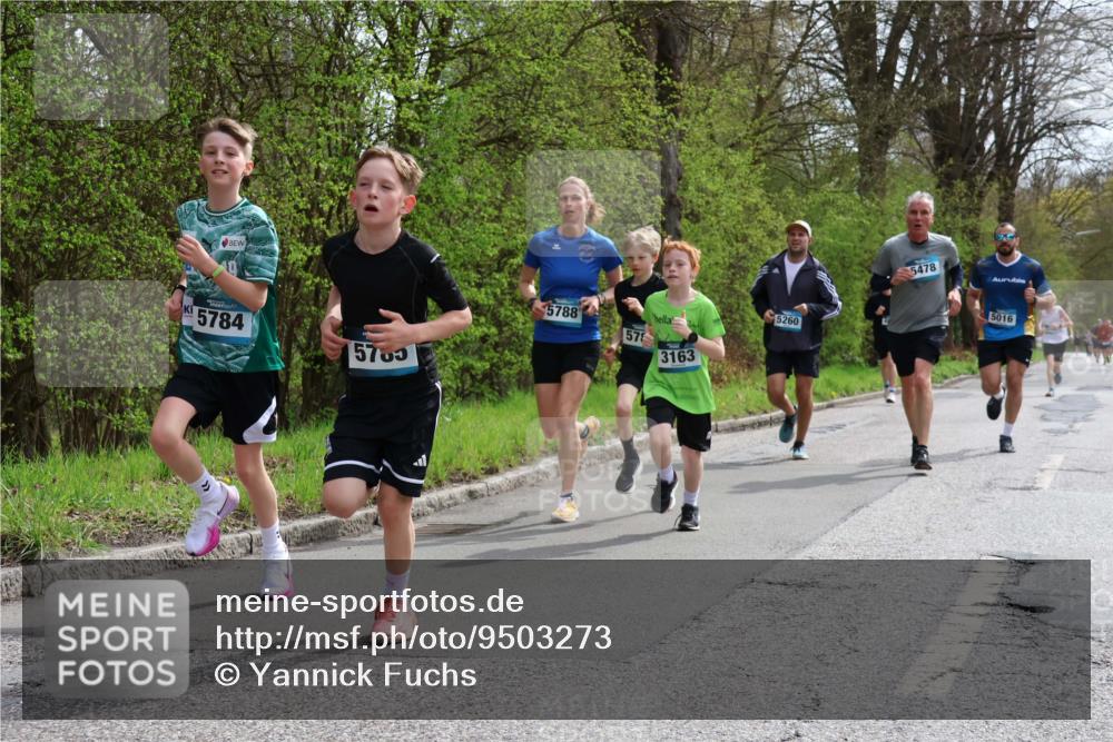 12.04.2026 - 45. Internationalen Wilhelmsburger Insellauf Yannick Fuchs http://msf.ph/oto/9503273 12.04.2026 12:48:59 Laufen 5784, 5783, 5788, 57, 3163, 5260, 5478, 5016 meine-sportfotos.de