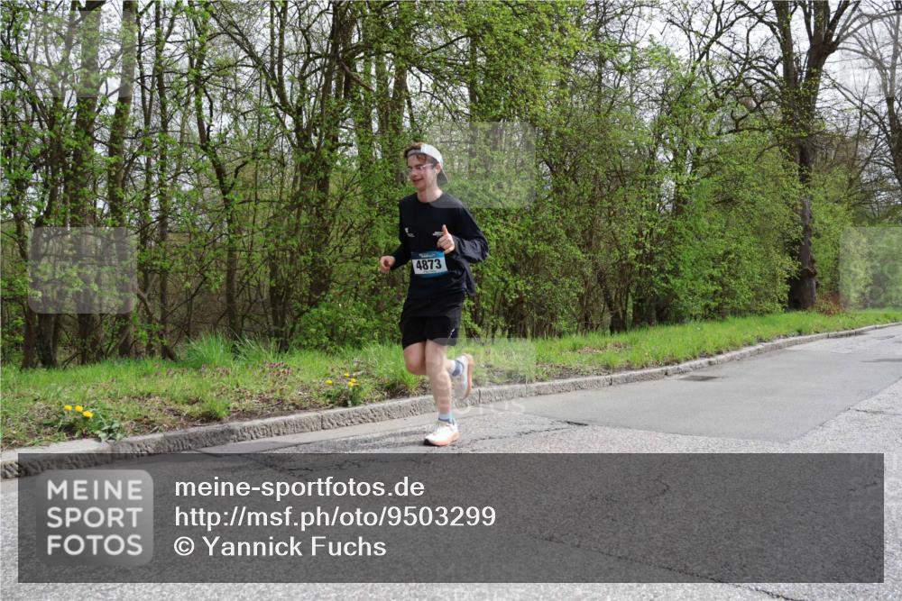 12.04.2026 - 45. Internationalen Wilhelmsburger Insellauf Yannick Fuchs http://msf.ph/oto/9503299 12.04.2026 12:49:05 Laufen 4873 meine-sportfotos.de