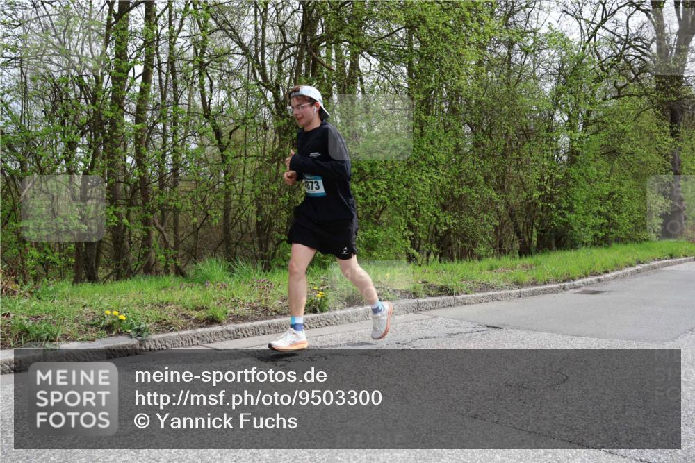 12.04.2026 - 45. Internationalen Wilhelmsburger Insellauf Yannick Fuchs http://msf.ph/oto/9503300 12.04.2026 12:49:05 Laufen 4873 meine-sportfotos.de