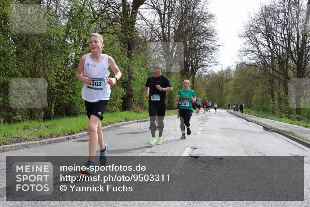 12.04.2026 - 45. Internationalen Wilhelmsburger Insellauf Yannick Fuchs http://msf.ph/oto/9503311 12.04.2026 12:49:07 Laufen 302, 2009, 3088 meine-sportfotos.de