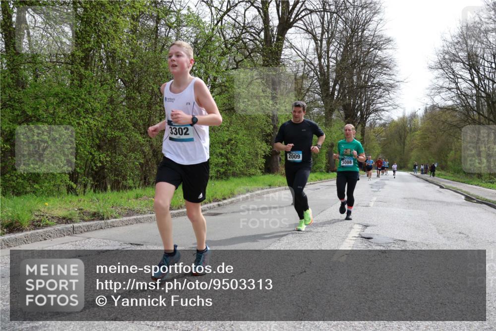 12.04.2026 - 45. Internationalen Wilhelmsburger Insellauf Yannick Fuchs http://msf.ph/oto/9503313 12.04.2026 12:49:08 Laufen 3302, 2009, 3088 meine-sportfotos.de