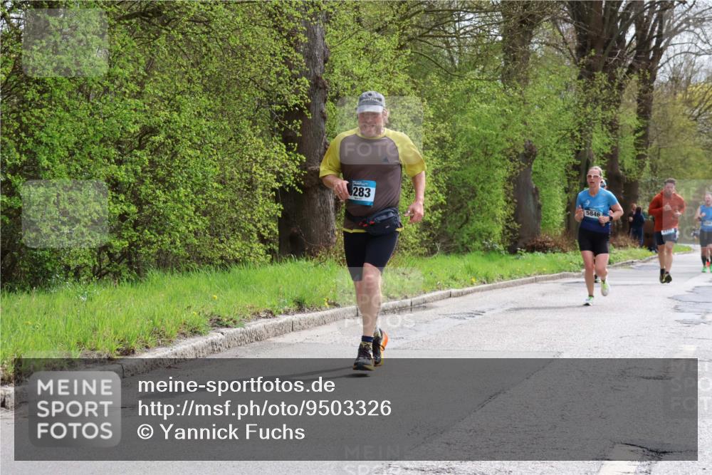 12.04.2026 - 45. Internationalen Wilhelmsburger Insellauf Yannick Fuchs http://msf.ph/oto/9503326 12.04.2026 12:49:11 Laufen 283, 5846, 4570 meine-sportfotos.de