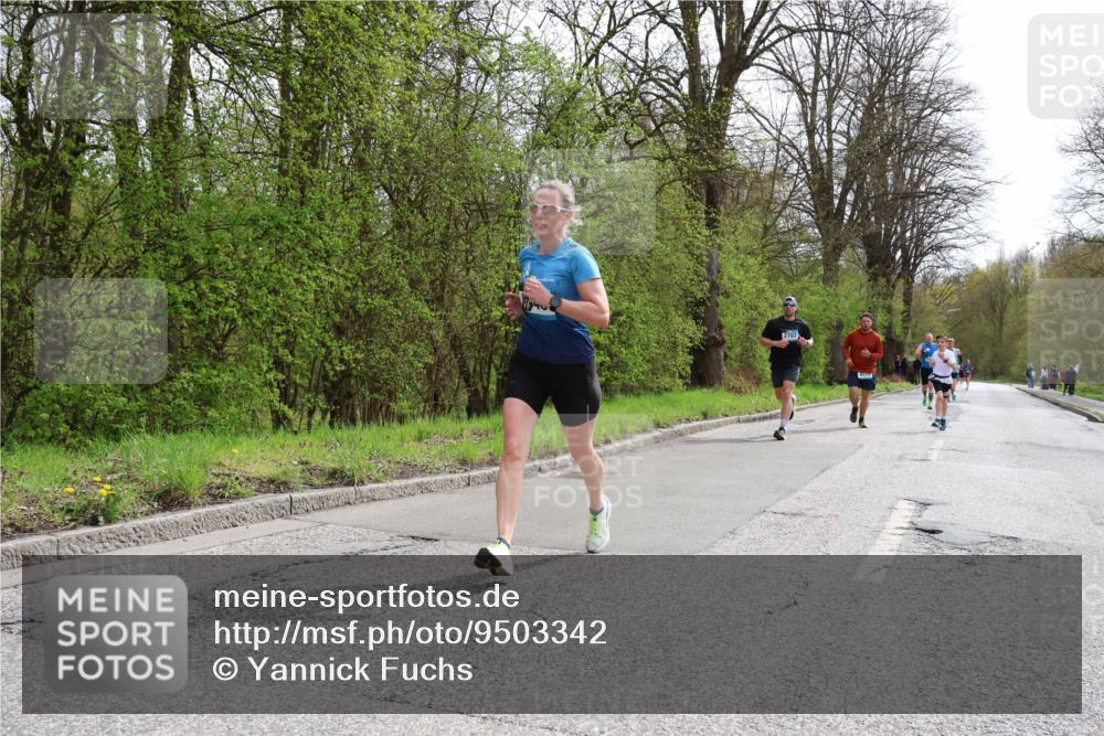 12.04.2026 - 45. Internationalen Wilhelmsburger Insellauf Yannick Fuchs http://msf.ph/oto/9503342 12.04.2026 12:49:16 Laufen 2707 meine-sportfotos.de