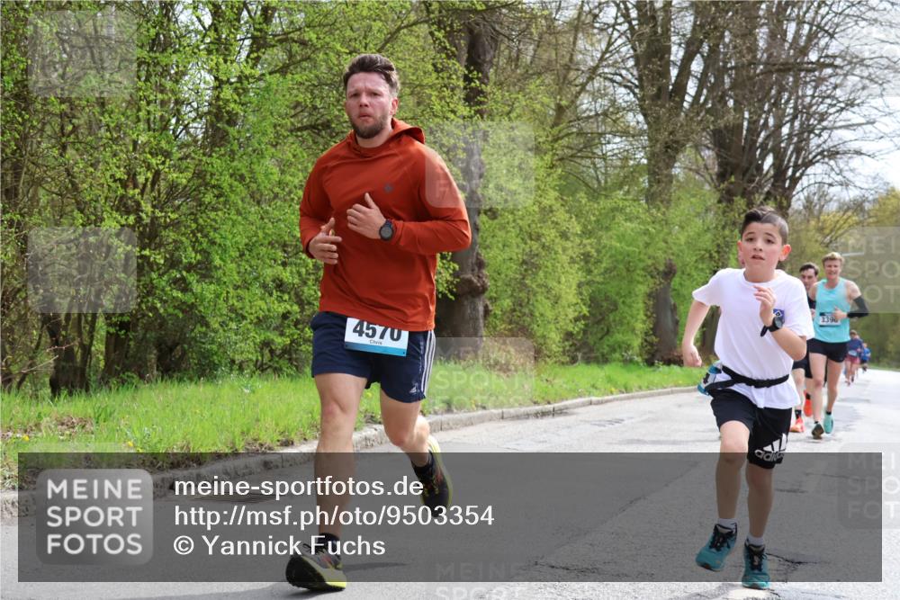12.04.2026 - 45. Internationalen Wilhelmsburger Insellauf Yannick Fuchs http://msf.ph/oto/9503354 12.04.2026 12:49:19 Laufen 4570, 3396 meine-sportfotos.de