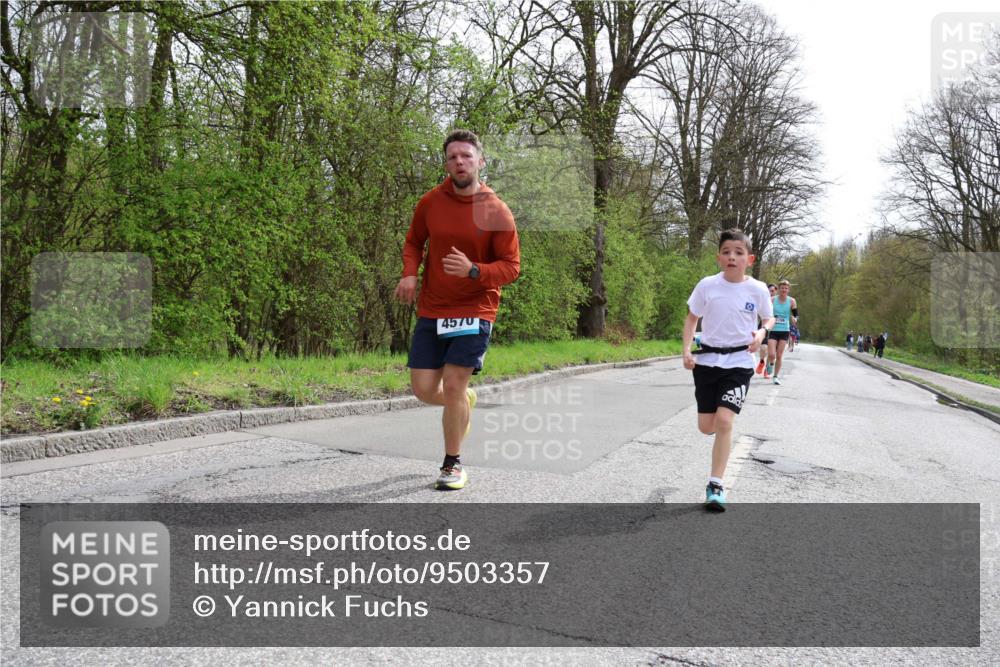 12.04.2026 - 45. Internationalen Wilhelmsburger Insellauf Yannick Fuchs http://msf.ph/oto/9503357 12.04.2026 12:49:19 Laufen 4570 meine-sportfotos.de