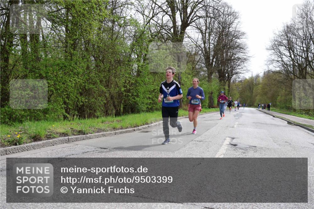 12.04.2026 - 45. Internationalen Wilhelmsburger Insellauf Yannick Fuchs http://msf.ph/oto/9503399 12.04.2026 12:49:31 Laufen 20, 3286, 4822 meine-sportfotos.de
