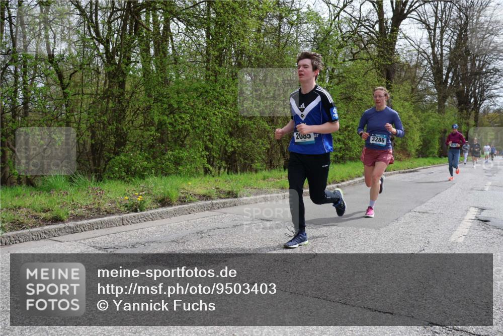 12.04.2026 - 45. Internationalen Wilhelmsburger Insellauf Yannick Fuchs http://msf.ph/oto/9503403 12.04.2026 12:49:31 Laufen 2085, 3286 meine-sportfotos.de