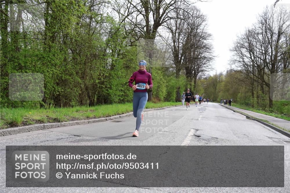 12.04.2026 - 45. Internationalen Wilhelmsburger Insellauf Yannick Fuchs http://msf.ph/oto/9503411 12.04.2026 12:49:34 Laufen 4822 meine-sportfotos.de