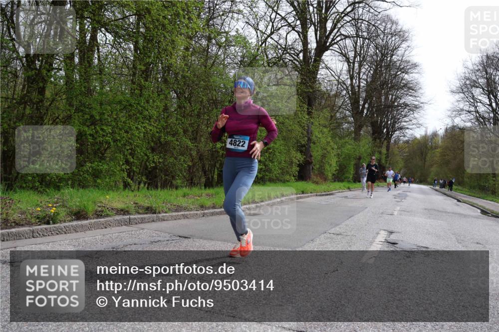 12.04.2026 - 45. Internationalen Wilhelmsburger Insellauf Yannick Fuchs http://msf.ph/oto/9503414 12.04.2026 12:49:34 Laufen 4822 meine-sportfotos.de