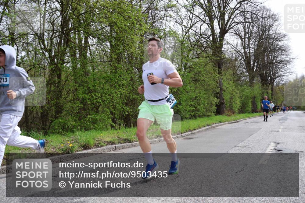 12.04.2026 - 45. Internationalen Wilhelmsburger Insellauf Yannick Fuchs http://msf.ph/oto/9503435 12.04.2026 12:49:41 Laufen 213, 330 meine-sportfotos.de