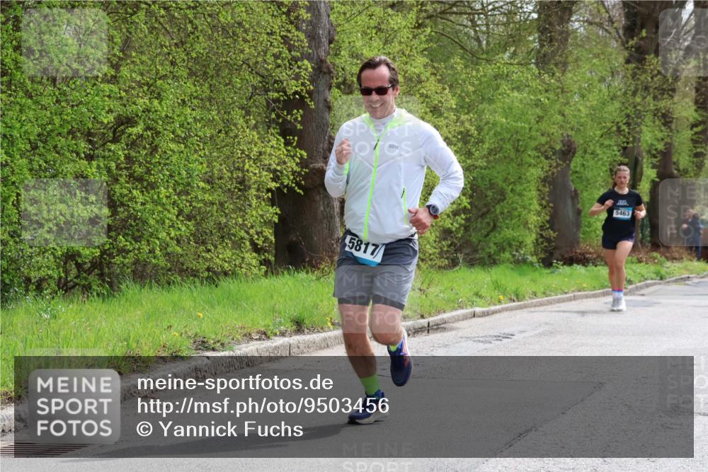 12.04.2026 - 45. Internationalen Wilhelmsburger Insellauf Yannick Fuchs http://msf.ph/oto/9503456 12.04.2026 12:49:48 Laufen 5817, 5463 meine-sportfotos.de