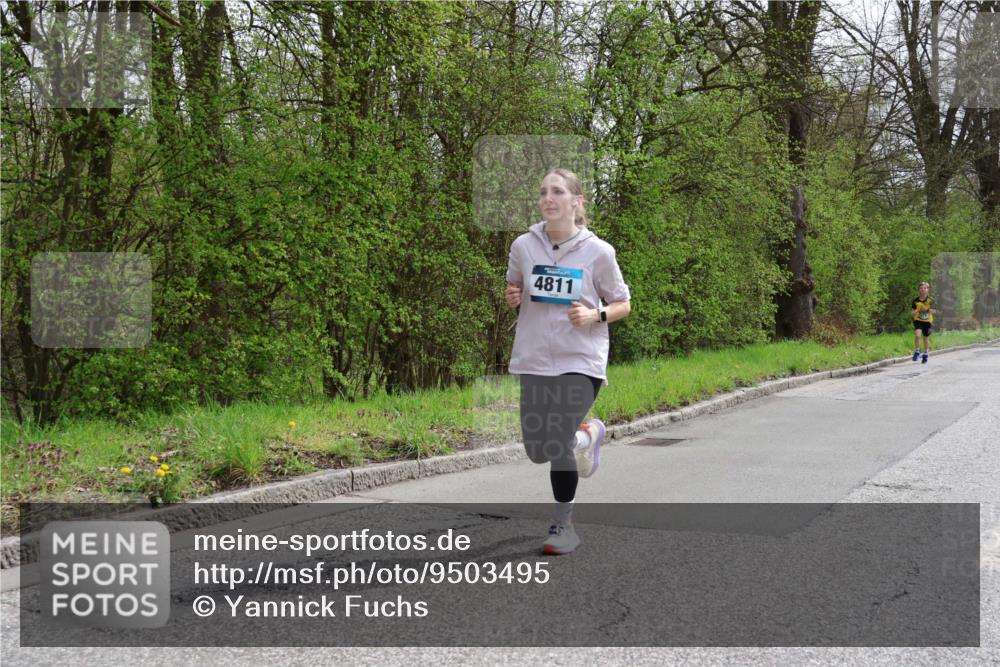 12.04.2026 - 45. Internationalen Wilhelmsburger Insellauf Yannick Fuchs http://msf.ph/oto/9503495 12.04.2026 12:49:58 Laufen 4811 meine-sportfotos.de