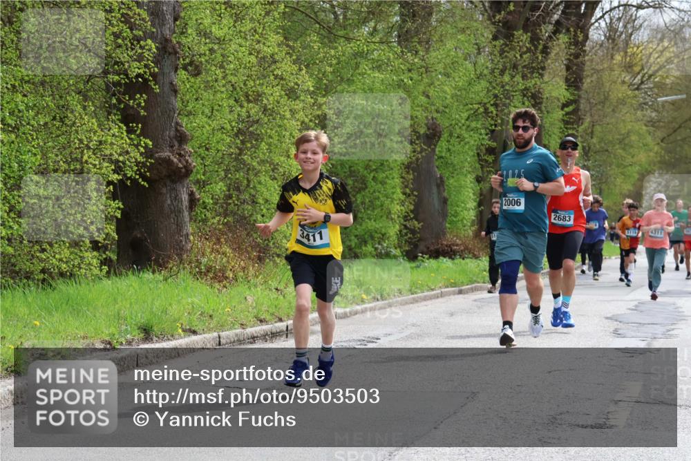 12.04.2026 - 45. Internationalen Wilhelmsburger Insellauf Yannick Fuchs http://msf.ph/oto/9503503 12.04.2026 12:50:00 Laufen 2025, 2006, 2683, 4311 meine-sportfotos.de