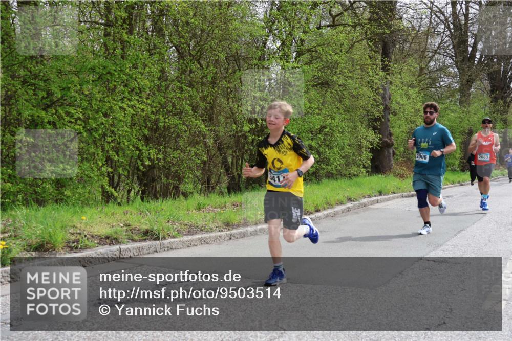 12.04.2026 - 45. Internationalen Wilhelmsburger Insellauf Yannick Fuchs http://msf.ph/oto/9503514 12.04.2026 12:50:03 Laufen 3417, 2025, 2683, 2006 meine-sportfotos.de
