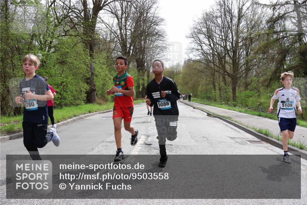12.04.2026 - 45. Internationalen Wilhelmsburger Insellauf Yannick Fuchs http://msf.ph/oto/9503558 12.04.2026 12:50:12 Laufen 5780, 5086, 5109 meine-sportfotos.de