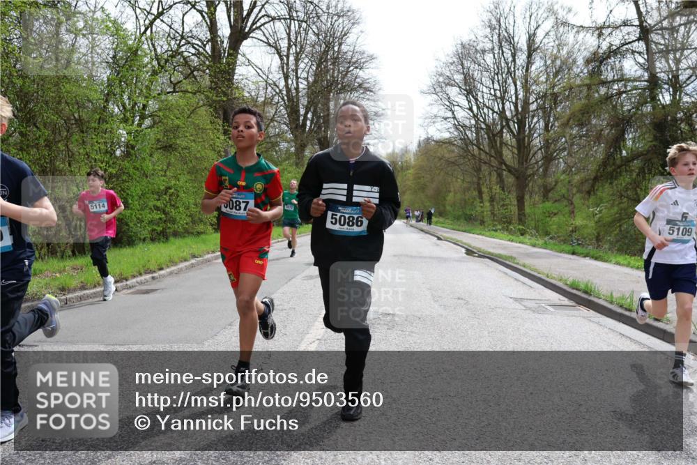 12.04.2026 - 45. Internationalen Wilhelmsburger Insellauf Yannick Fuchs http://msf.ph/oto/9503560 12.04.2026 12:50:13 Laufen 5114, 087, 3972, 5086, 5109 meine-sportfotos.de