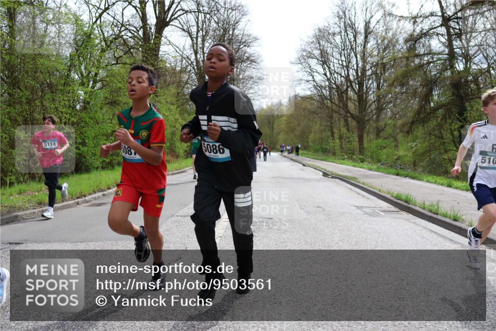 12.04.2026 - 45. Internationalen Wilhelmsburger Insellauf Yannick Fuchs http://msf.ph/oto/9503561 12.04.2026 12:50:13 Laufen 5086, 510, 5114, 508 meine-sportfotos.de
