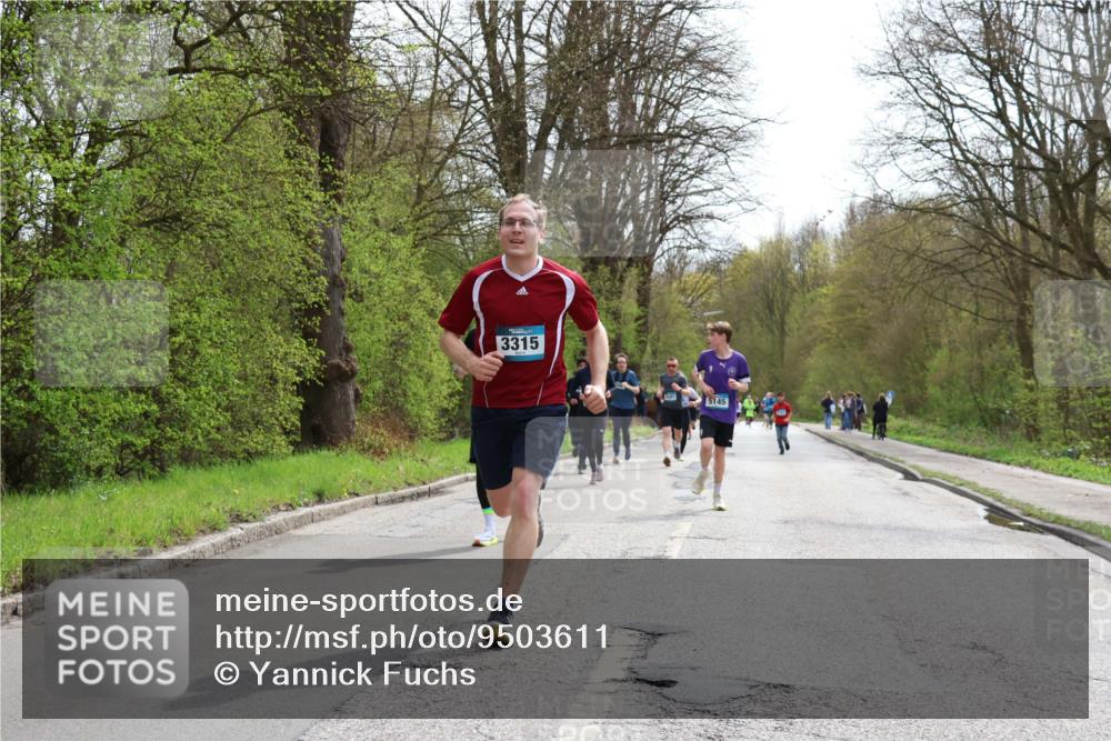 12.04.2026 - 45. Internationalen Wilhelmsburger Insellauf Yannick Fuchs http://msf.ph/oto/9503611 12.04.2026 12:50:23 Laufen 3315, 5145 meine-sportfotos.de