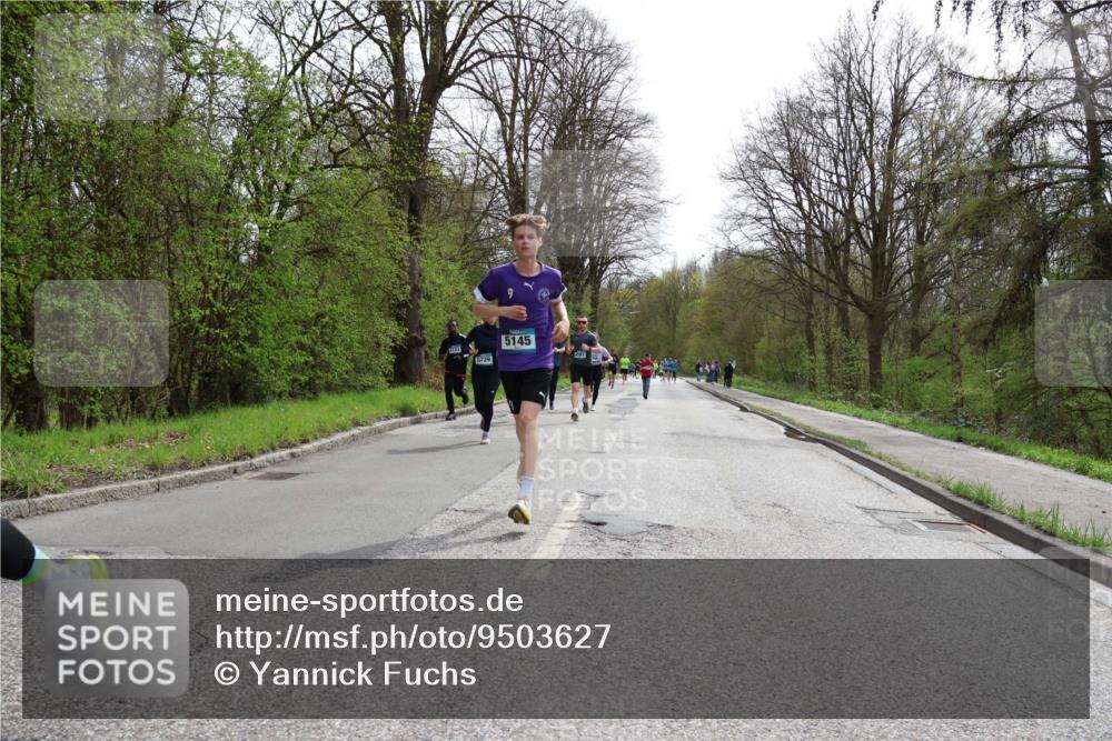 12.04.2026 - 45. Internationalen Wilhelmsburger Insellauf Yannick Fuchs http://msf.ph/oto/9503627 12.04.2026 12:50:25 Laufen 5729, 5145 meine-sportfotos.de
