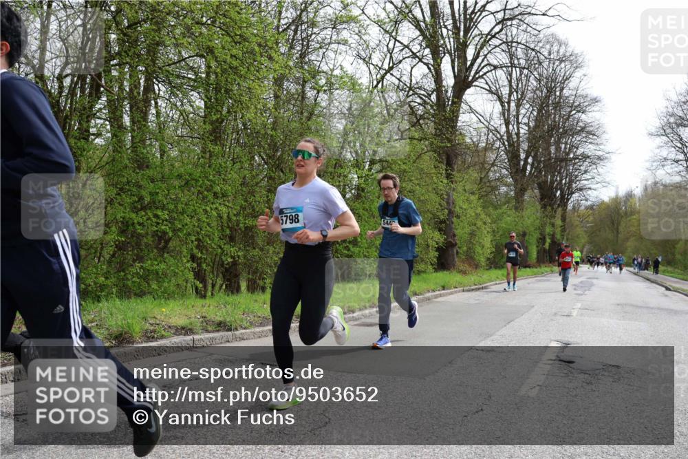 12.04.2026 - 45. Internationalen Wilhelmsburger Insellauf Yannick Fuchs http://msf.ph/oto/9503652 12.04.2026 12:50:30 Laufen 5798, 544 meine-sportfotos.de