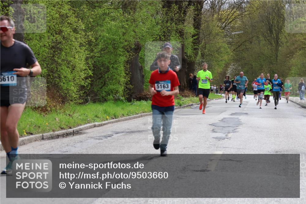 12.04.2026 - 45. Internationalen Wilhelmsburger Insellauf Yannick Fuchs http://msf.ph/oto/9503660 12.04.2026 12:50:32 Laufen 5610, 4410, 5163, 114, 5550, 5134, 5131, 3184 meine-sportfotos.de
