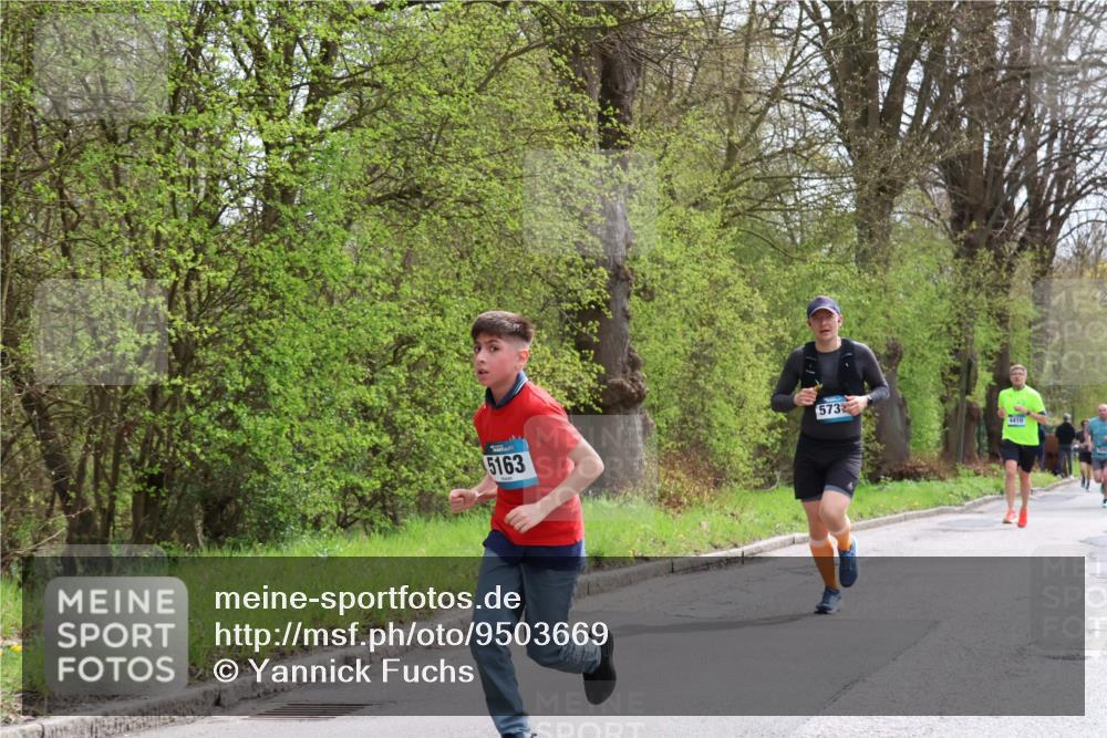 12.04.2026 - 45. Internationalen Wilhelmsburger Insellauf Yannick Fuchs http://msf.ph/oto/9503669 12.04.2026 12:50:34 Laufen 5163, 573, 2410 meine-sportfotos.de