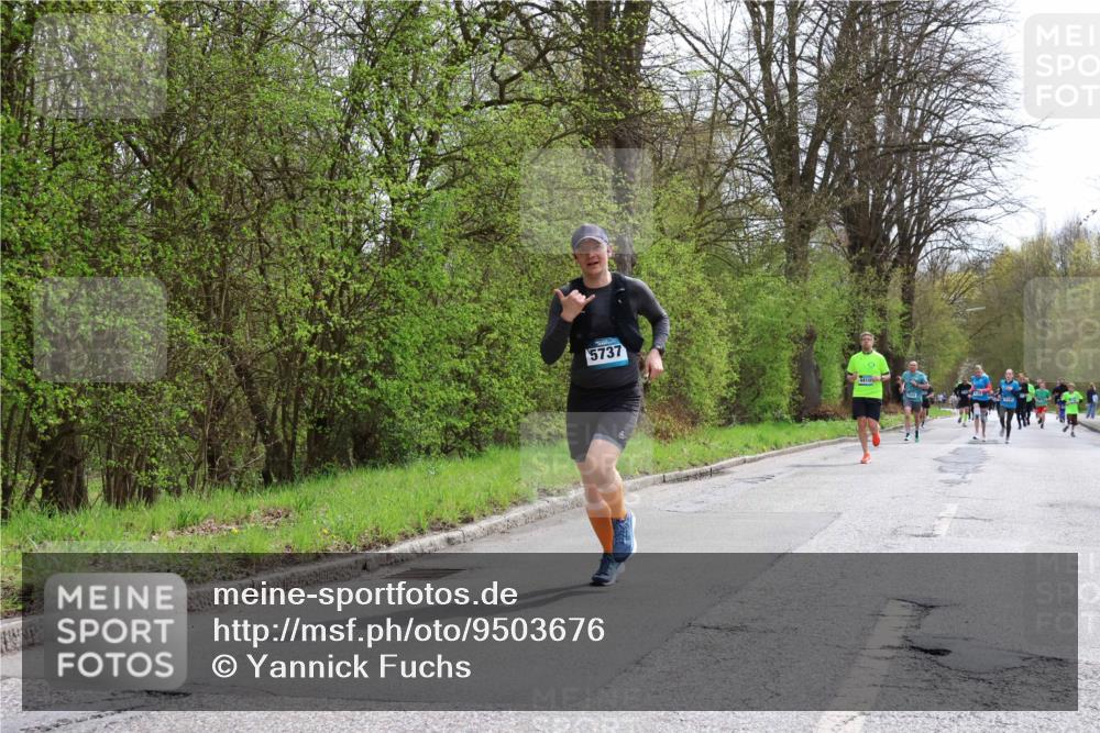 12.04.2026 - 45. Internationalen Wilhelmsburger Insellauf Yannick Fuchs http://msf.ph/oto/9503676 12.04.2026 12:50:36 Laufen 5737 meine-sportfotos.de