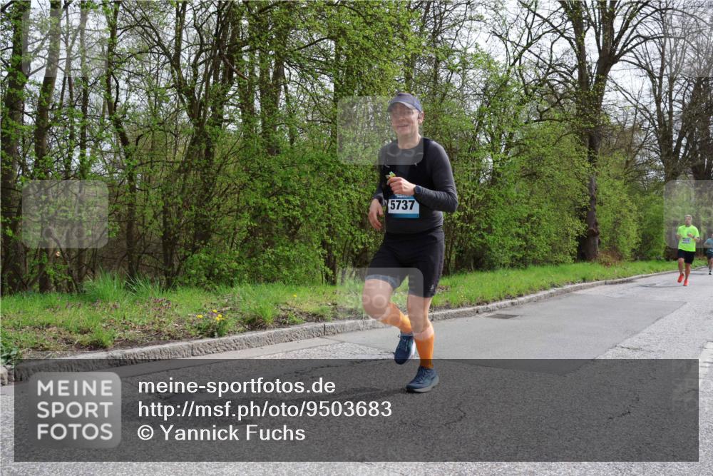 12.04.2026 - 45. Internationalen Wilhelmsburger Insellauf Yannick Fuchs http://msf.ph/oto/9503683 12.04.2026 12:50:37 Laufen 5737, 2410 meine-sportfotos.de