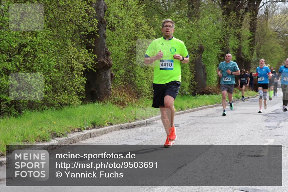 12.04.2026 - 45. Internationalen Wilhelmsburger Insellauf Yannick Fuchs http://msf.ph/oto/9503691 12.04.2026 12:50:38 Laufen 4410, 5550, 1, 5134, 513 meine-sportfotos.de