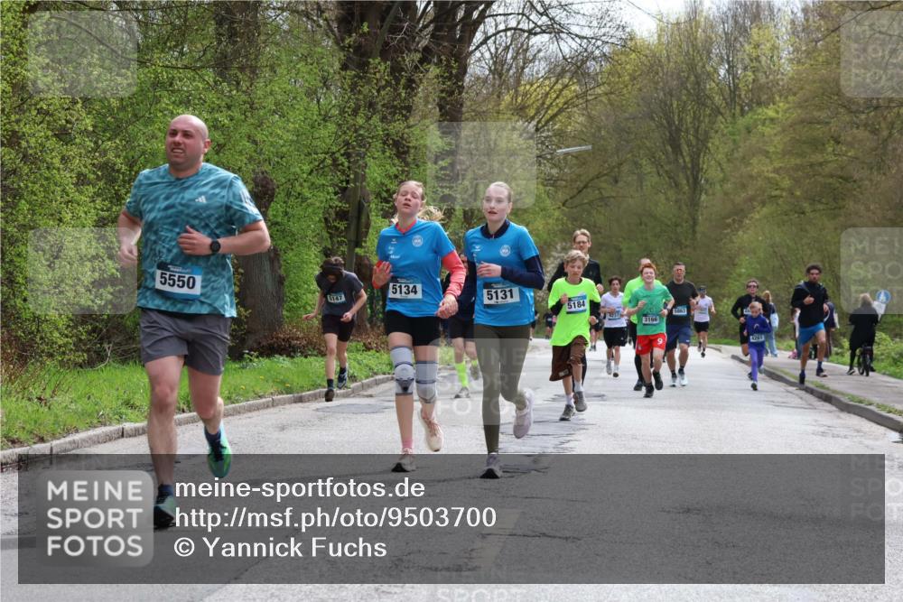 12.04.2026 - 45. Internationalen Wilhelmsburger Insellauf Yannick Fuchs http://msf.ph/oto/9503700 12.04.2026 12:50:41 Laufen 5550, 5134, 5147, 5131, 5184, 5863, 4237, 3166, 4261 meine-sportfotos.de