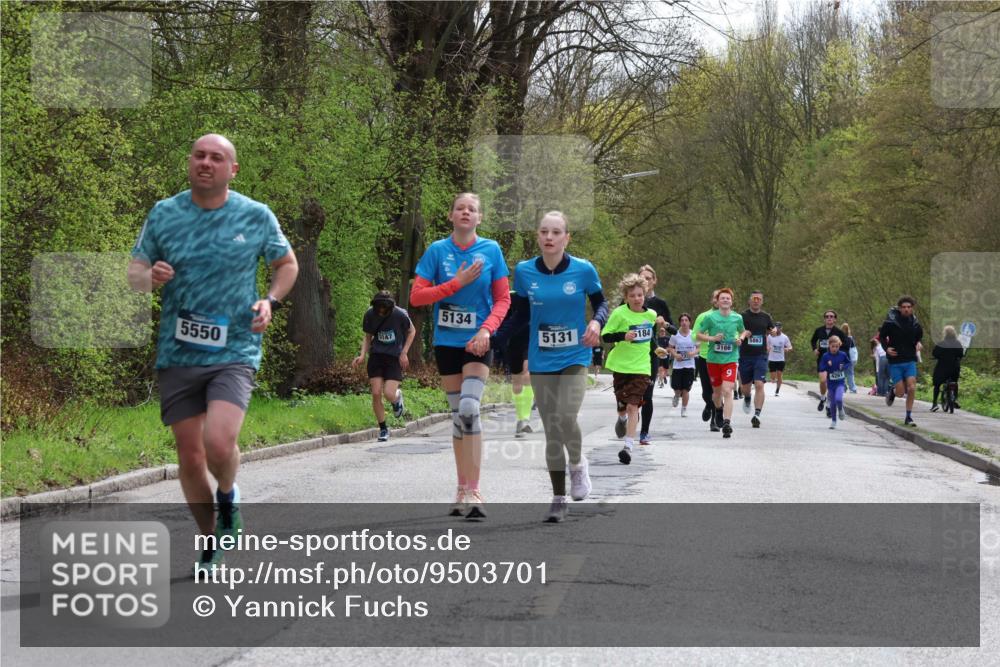 12.04.2026 - 45. Internationalen Wilhelmsburger Insellauf Yannick Fuchs http://msf.ph/oto/9503701 12.04.2026 12:50:41 Laufen 5147, 5550, 5134, 5131, 5184, 3166, 9, 4261 meine-sportfotos.de