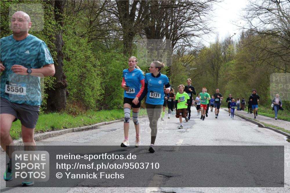 12.04.2026 - 45. Internationalen Wilhelmsburger Insellauf Yannick Fuchs http://msf.ph/oto/9503710 12.04.2026 12:50:43 Laufen 5550, 134, 5131, 410, 5184, 3166 meine-sportfotos.de