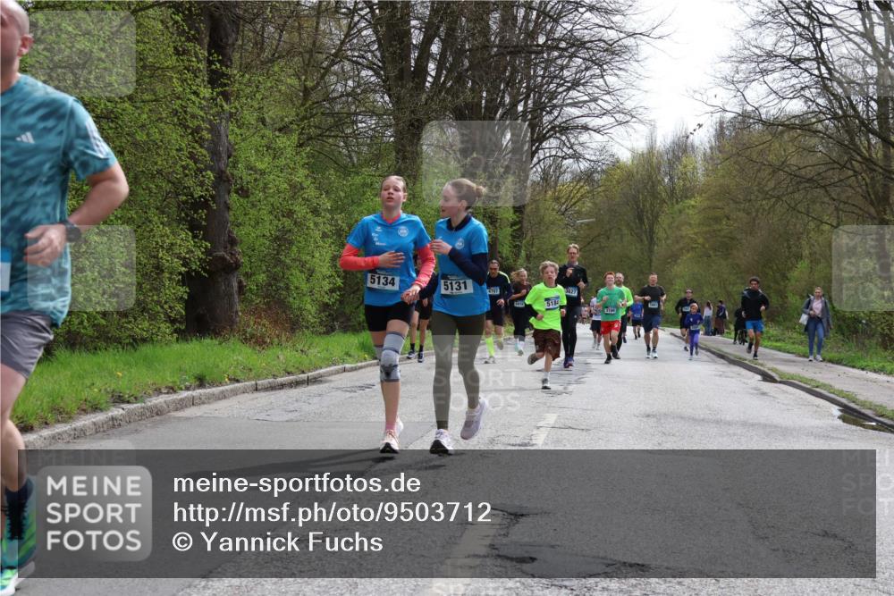 12.04.2026 - 45. Internationalen Wilhelmsburger Insellauf Yannick Fuchs http://msf.ph/oto/9503712 12.04.2026 12:50:43 Laufen 5134, 5131, 4707, 5410, 5184, 3627, 3166 meine-sportfotos.de