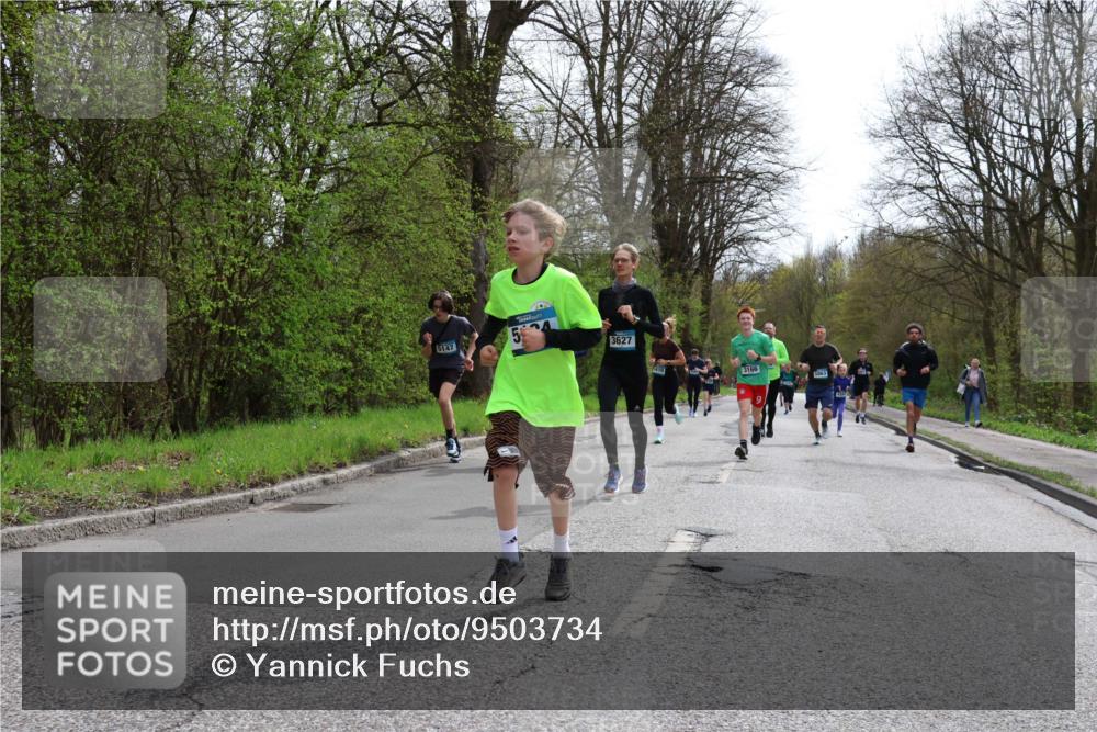 12.04.2026 - 45. Internationalen Wilhelmsburger Insellauf Yannick Fuchs http://msf.ph/oto/9503734 12.04.2026 12:50:48 Laufen 5147, 3627, 3166, 5863 meine-sportfotos.de