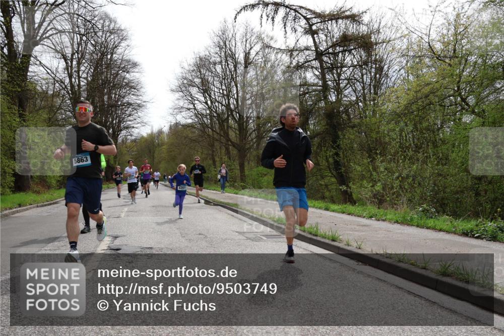 12.04.2026 - 45. Internationalen Wilhelmsburger Insellauf Yannick Fuchs http://msf.ph/oto/9503749 12.04.2026 12:50:51 Laufen 5863, 4261 meine-sportfotos.de