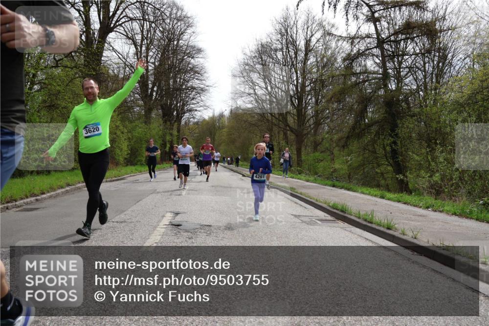 12.04.2026 - 45. Internationalen Wilhelmsburger Insellauf Yannick Fuchs http://msf.ph/oto/9503755 12.04.2026 12:50:52 Laufen 3620, 237, 4261 meine-sportfotos.de