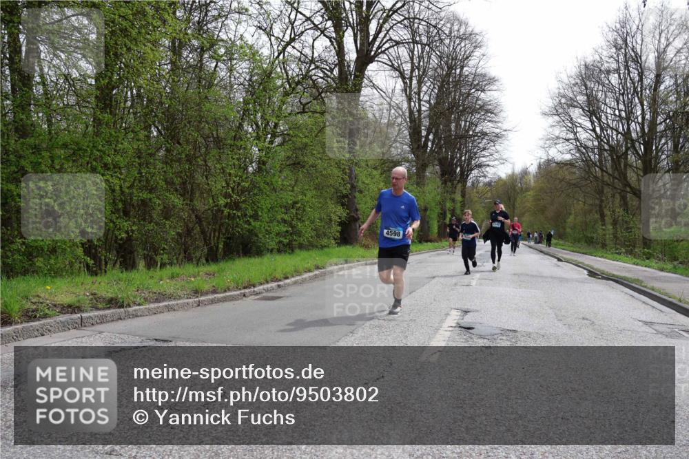 12.04.2026 - 45. Internationalen Wilhelmsburger Insellauf Yannick Fuchs http://msf.ph/oto/9503802 12.04.2026 12:51:01 Laufen 4598, 5343 meine-sportfotos.de