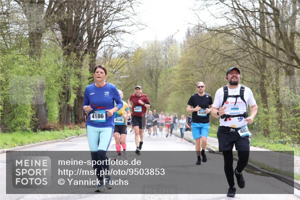 12.04.2026 - 45. Internationalen Wilhelmsburger Insellauf Yannick Fuchs http://msf.ph/oto/9503853 12.04.2026 12:51:11 Laufen 3033, 4186, 4546, 4407, 4569, 70, 482 meine-sportfotos.de