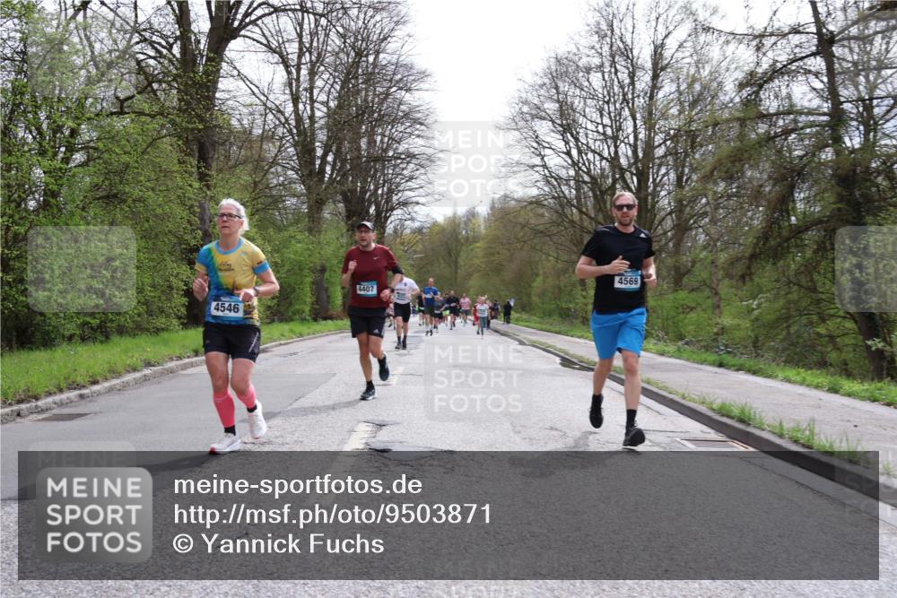 12.04.2026 - 45. Internationalen Wilhelmsburger Insellauf Yannick Fuchs http://msf.ph/oto/9503871 12.04.2026 12:51:14 Laufen 4546, 4407, 4569 meine-sportfotos.de