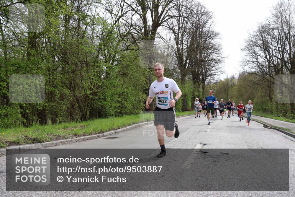 12.04.2026 - 45. Internationalen Wilhelmsburger Insellauf Yannick Fuchs http://msf.ph/oto/9503887 12.04.2026 12:51:18 Laufen 24, 4622, 3378, 4740 meine-sportfotos.de