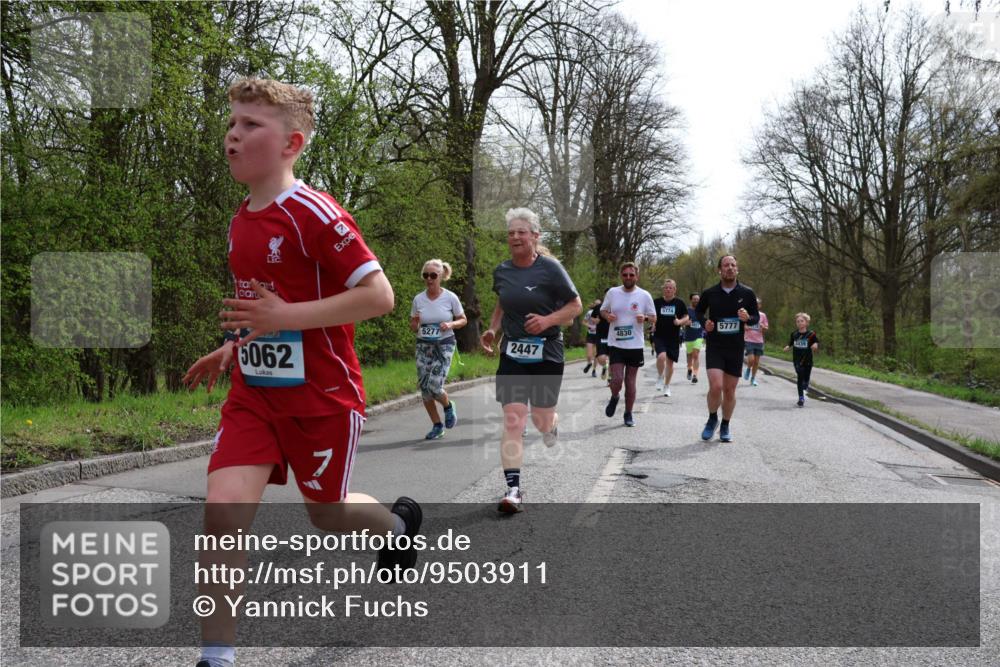 12.04.2026 - 45. Internationalen Wilhelmsburger Insellauf Yannick Fuchs http://msf.ph/oto/9503911 12.04.2026 12:51:23 Laufen 5062, 7, 5774, 5777, 5277, 4830, 2447 meine-sportfotos.de