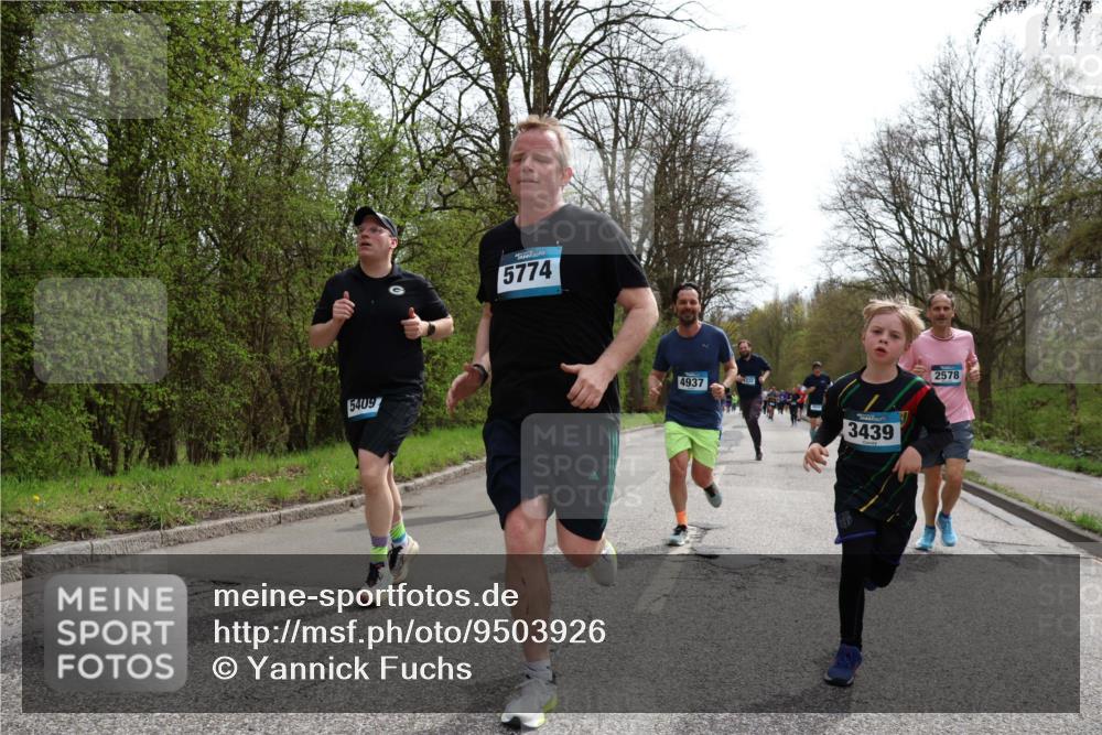 12.04.2026 - 45. Internationalen Wilhelmsburger Insellauf Yannick Fuchs http://msf.ph/oto/9503926 12.04.2026 12:51:26 Laufen 5409, 5774, 4937, 3439, 2578 meine-sportfotos.de