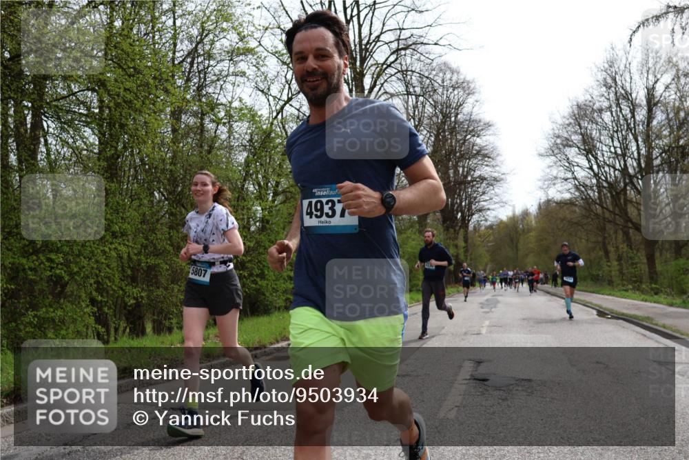 12.04.2026 - 45. Internationalen Wilhelmsburger Insellauf Yannick Fuchs http://msf.ph/oto/9503934 12.04.2026 12:51:27 Laufen 5807, 4937 meine-sportfotos.de