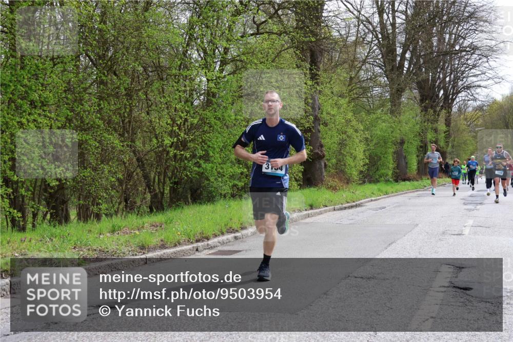 12.04.2026 - 45. Internationalen Wilhelmsburger Insellauf Yannick Fuchs http://msf.ph/oto/9503954 12.04.2026 12:51:33 Laufen 314, 5854 meine-sportfotos.de
