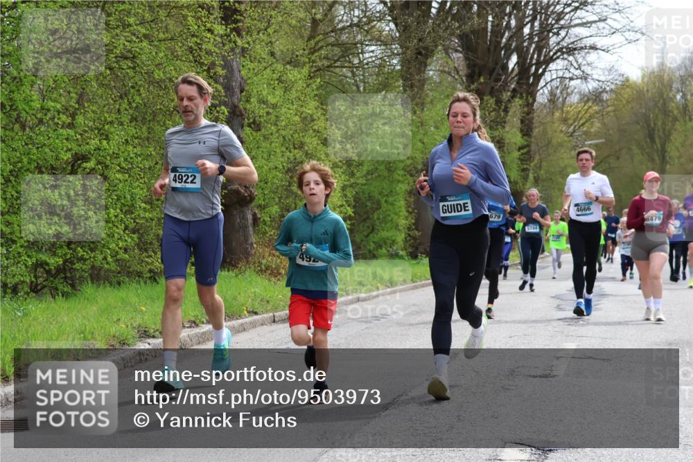 12.04.2026 - 45. Internationalen Wilhelmsburger Insellauf Yannick Fuchs http://msf.ph/oto/9503973 12.04.2026 12:51:38 Laufen 4922, 492, 679, 5744, 4666, 479 meine-sportfotos.de