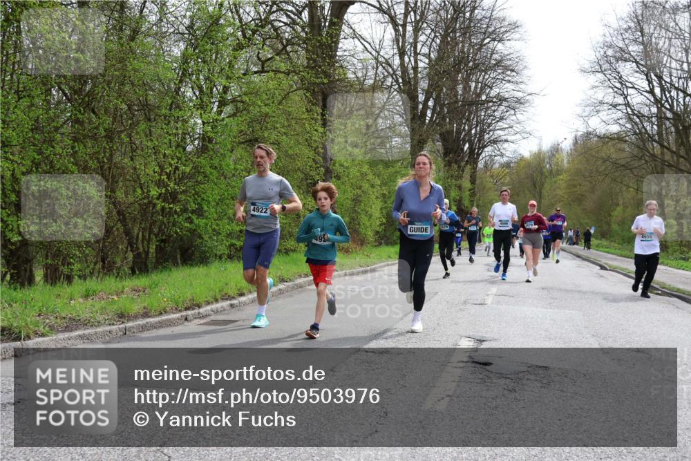 12.04.2026 - 45. Internationalen Wilhelmsburger Insellauf Yannick Fuchs http://msf.ph/oto/9503976 12.04.2026 12:51:39 Laufen 4922, 49, 4666, 3479, 4955 meine-sportfotos.de