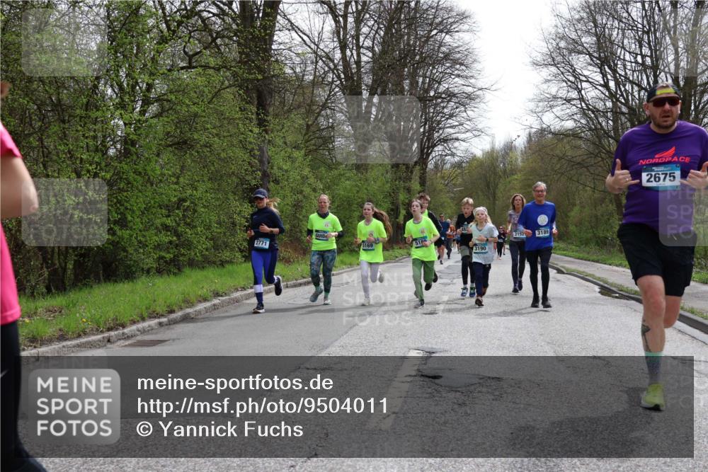 12.04.2026 - 45. Internationalen Wilhelmsburger Insellauf Yannick Fuchs http://msf.ph/oto/9504011 12.04.2026 12:51:45 Laufen 2771, 3152, 3189, 5169, 518, 3190, 2675 meine-sportfotos.de